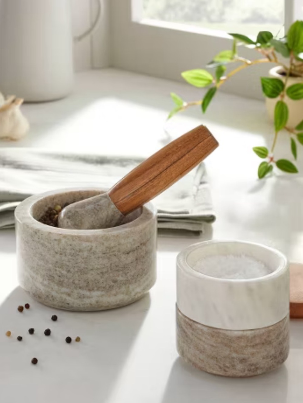 NWT Hearth & Hand 2pc Marble & Wood Mortar and Pestle Set Warm Gray